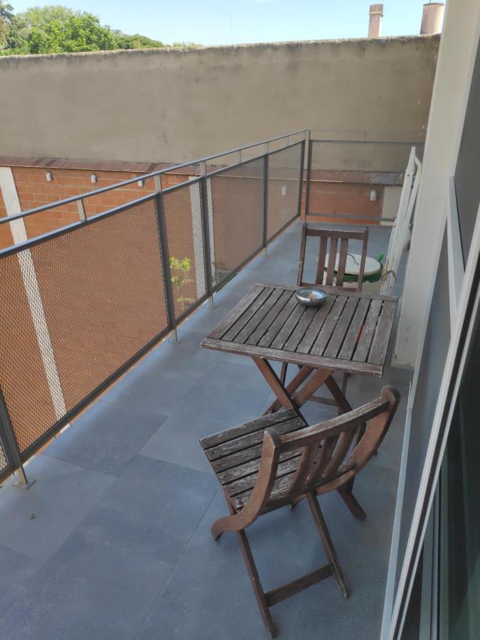 Apartment Close To The Beach With Free Parking Бадалона Экстерьер фото